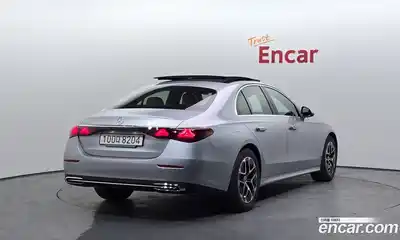 Mercedes-Benz E-Class 2025 2.0 гидро в Москве № 2130818, миниатюра 2