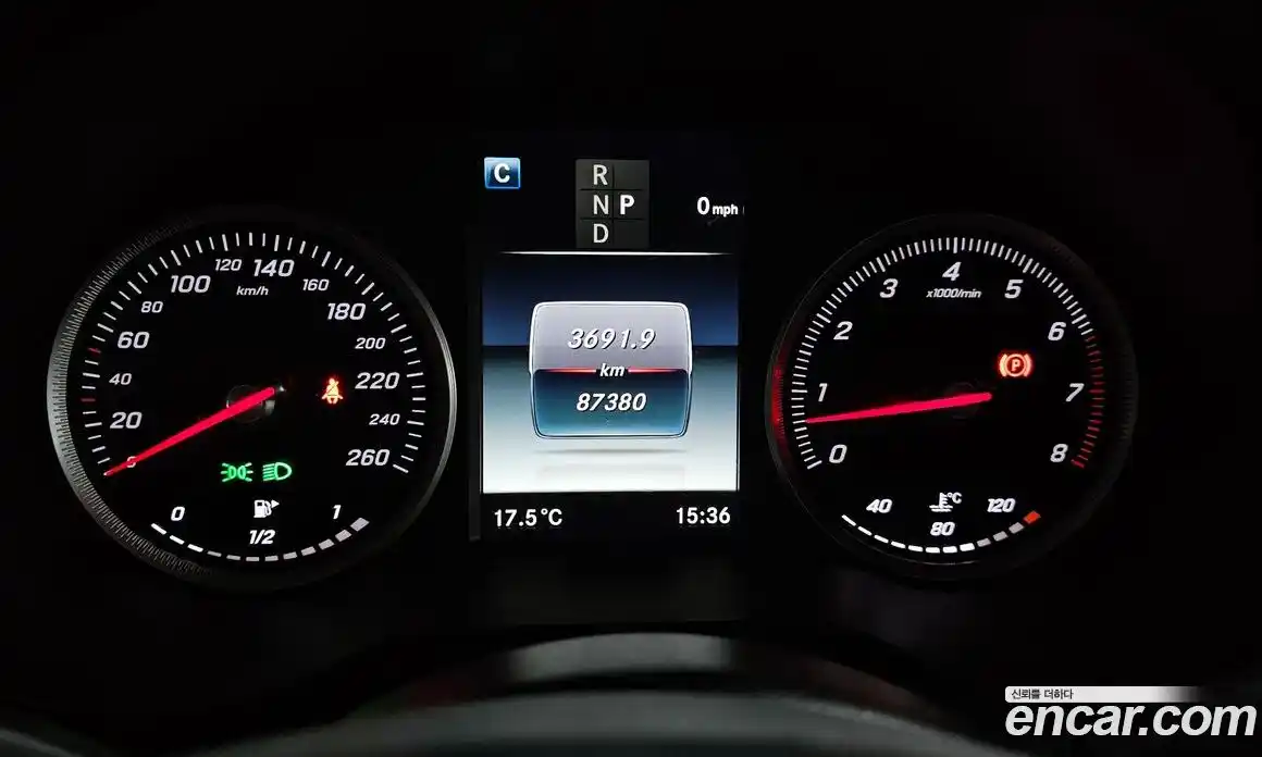 Mercedes-Benz GLC-Class 2019 2.0 гидро в Москве № 2130906, фото 11