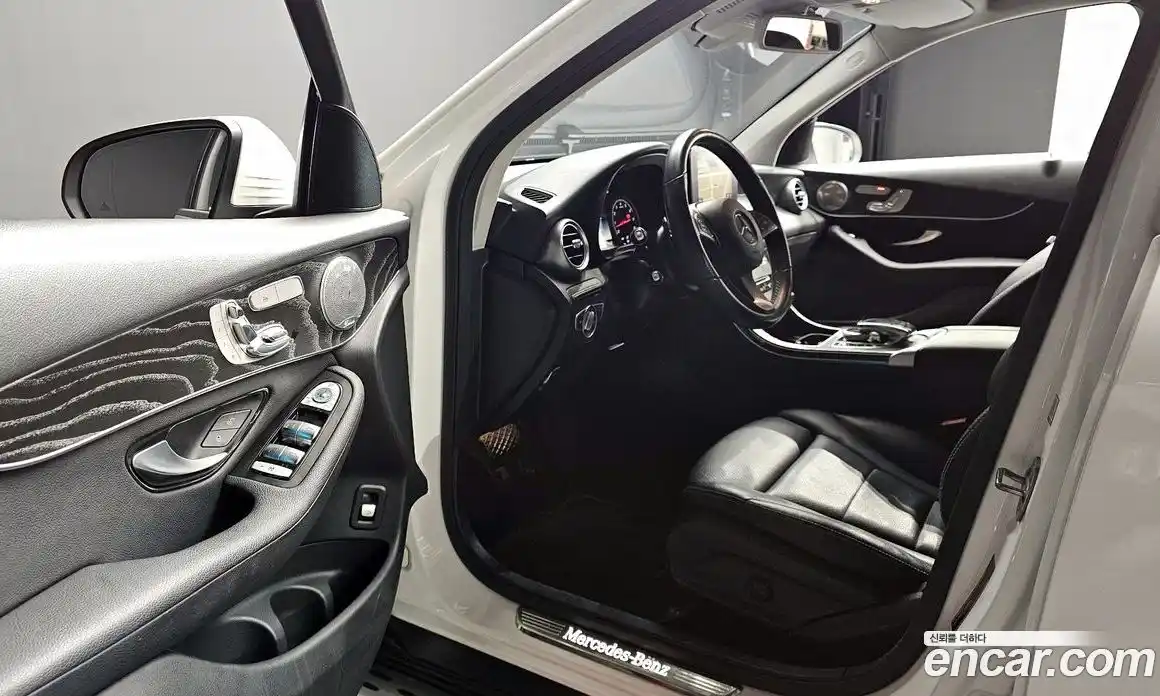 Mercedes-Benz GLC-Class 2019 2.0 гидро в Москве № 2130906, фото 13