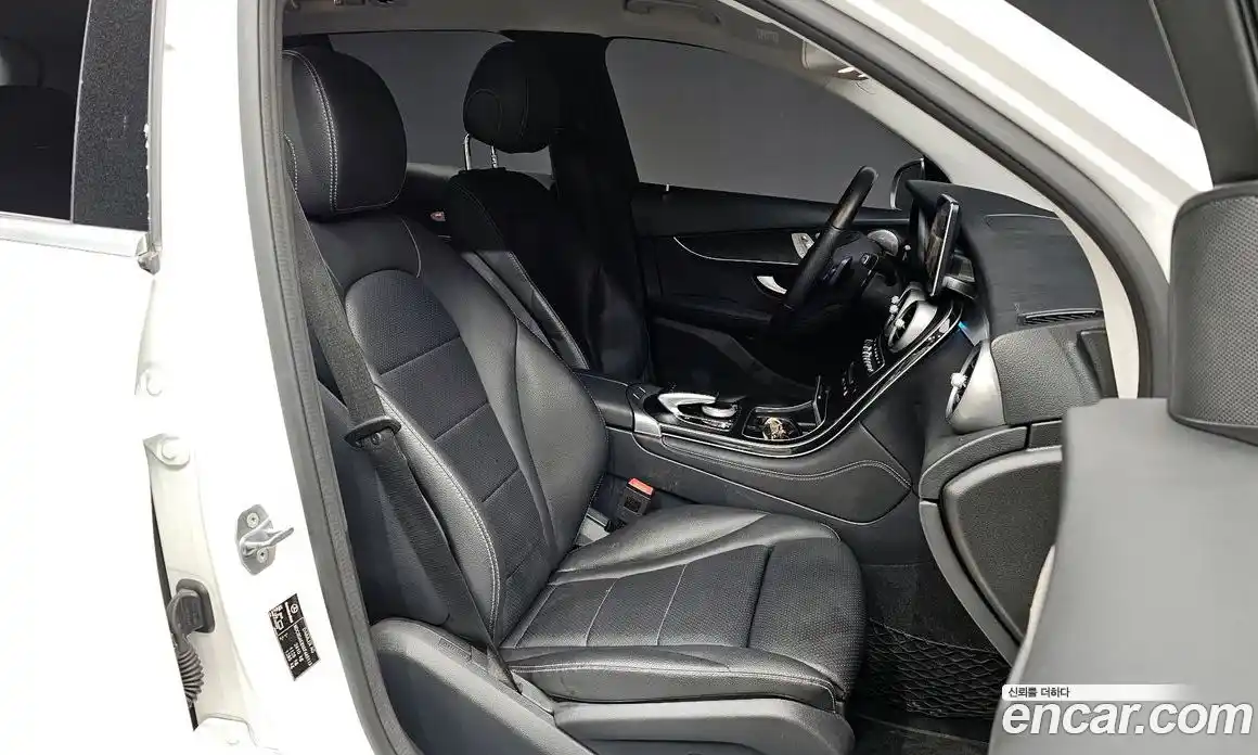 Mercedes-Benz GLC-Class 2019 2.0 гидро в Москве № 2130906, фото 17