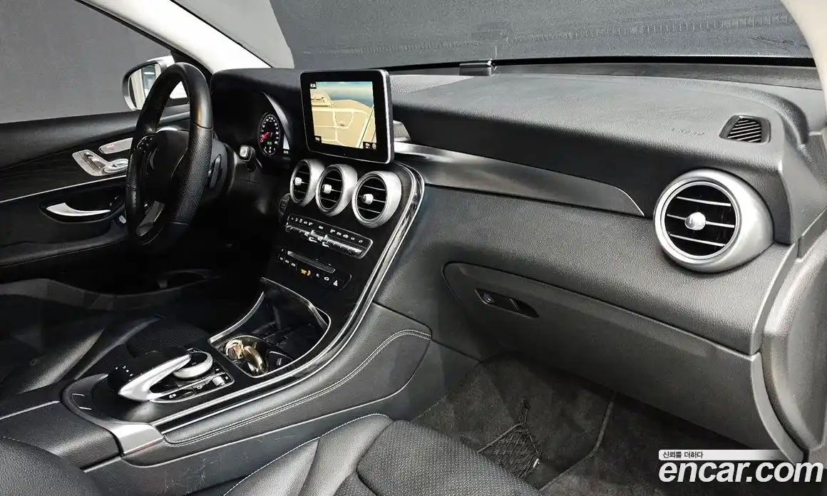 Mercedes-Benz GLC-Class 2019 2.0 гидро в Москве № 2130906, фото 30