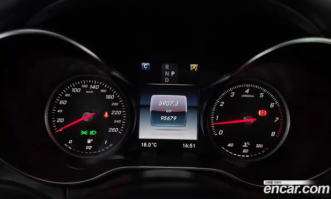 Mercedes-Benz C-Class 2018 2.0 гидро в Москве № 2130964, фото 8