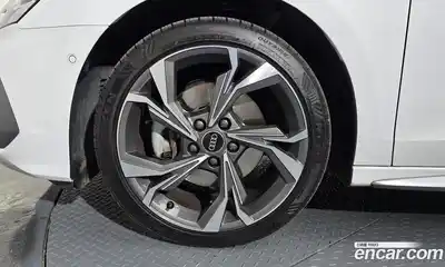 Audi A3 2023 2.0 гидро в Москве № 2131049, миниатюра 5