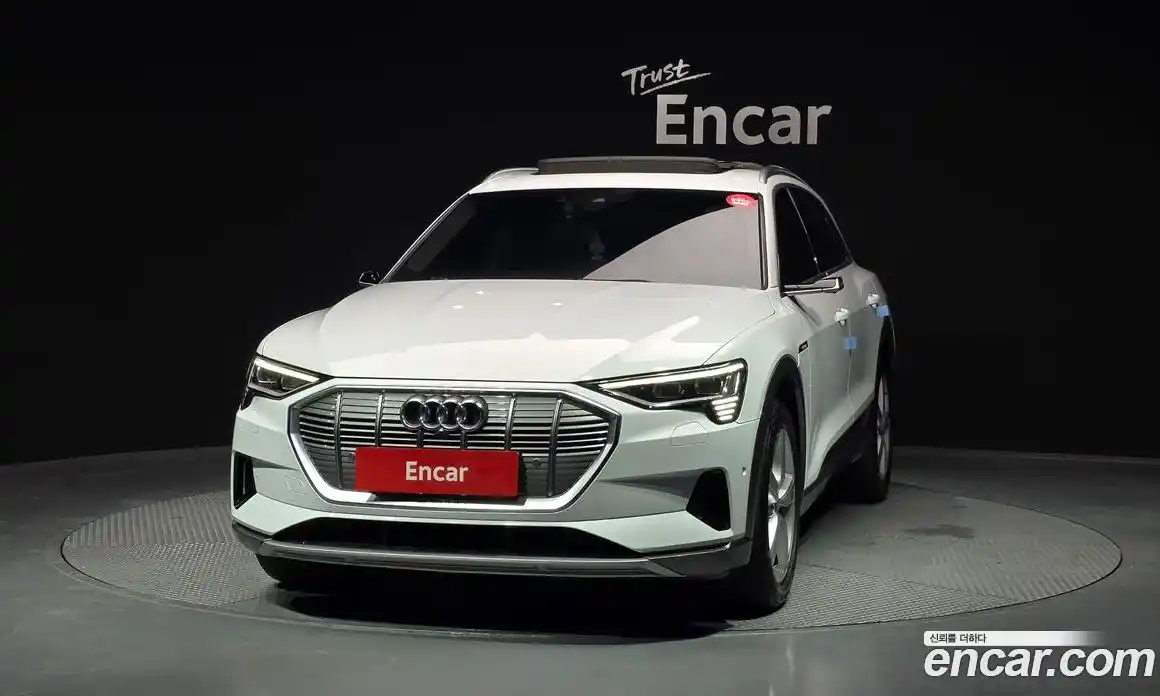 Audi e-tron 2021 0.2 гидро в Москве № 2131205, фото 3