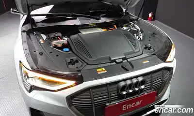 Audi e-tron 2021 0.2 гидро в Москве № 2131205, миниатюра 6