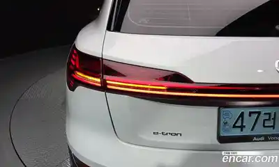 Audi e-tron 2021 0.2 гидро в Москве № 2131205, миниатюра 9
