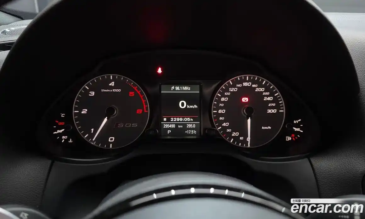 Audi SQ5 2015 3.0 гидро в Москве № 2131350, фото 8