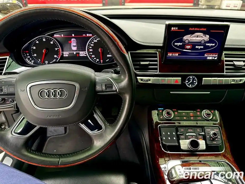 Audi A8 2012 4.2 гидро в Москве № 2131467, фото 9
