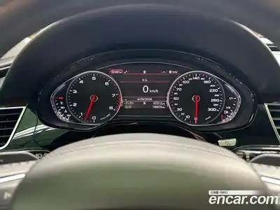 Audi A8 2012 4.2 гидро в Москве № 2131467, миниатюра 10
