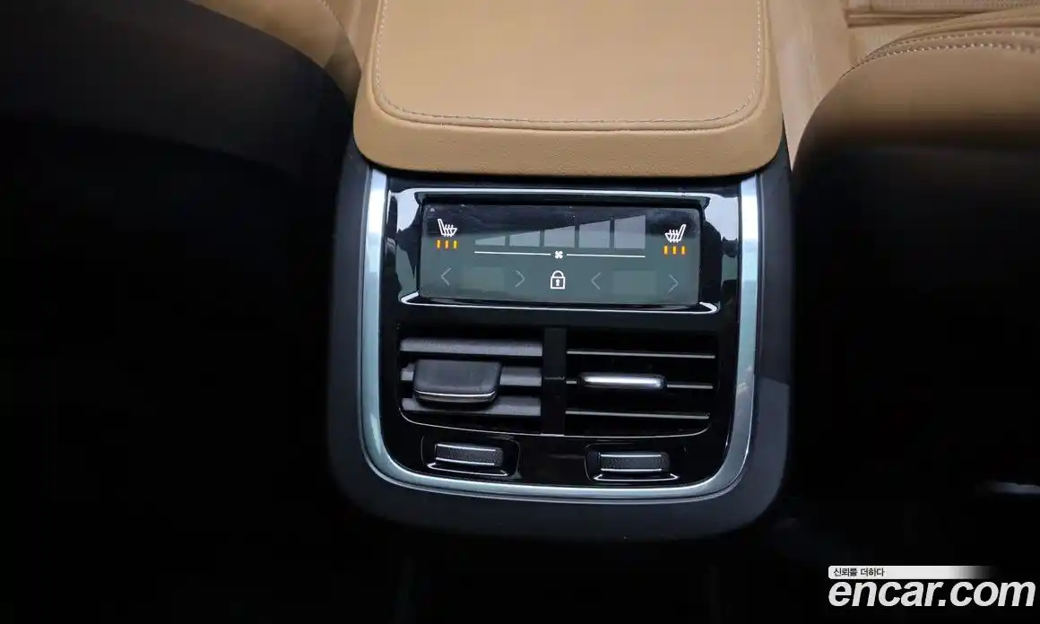 Volvo XC90 2023 2.0 гидро в Москве, фото 19