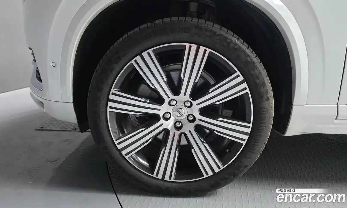 Volvo XC90 2023 2.0 гидро в Москве, фото 5