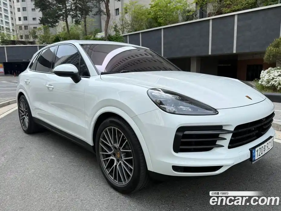 Porsche Cayenne 2023 3.0 гидро в Москве № 2131658, фото 3