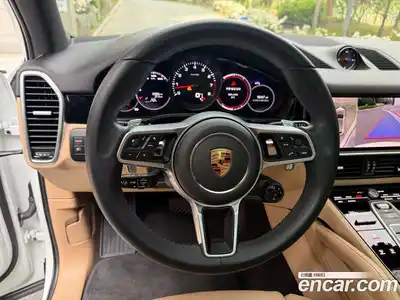 Porsche Cayenne 2023 3.0 гидро в Москве № 2131658, миниатюра 10