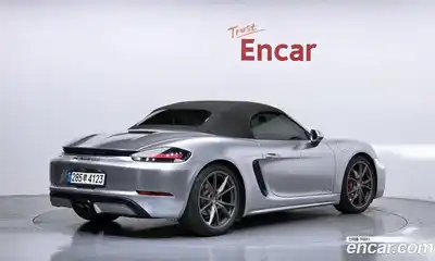Porsche 718 2018 2.5 гидро в Москве № 2131685, миниатюра 2