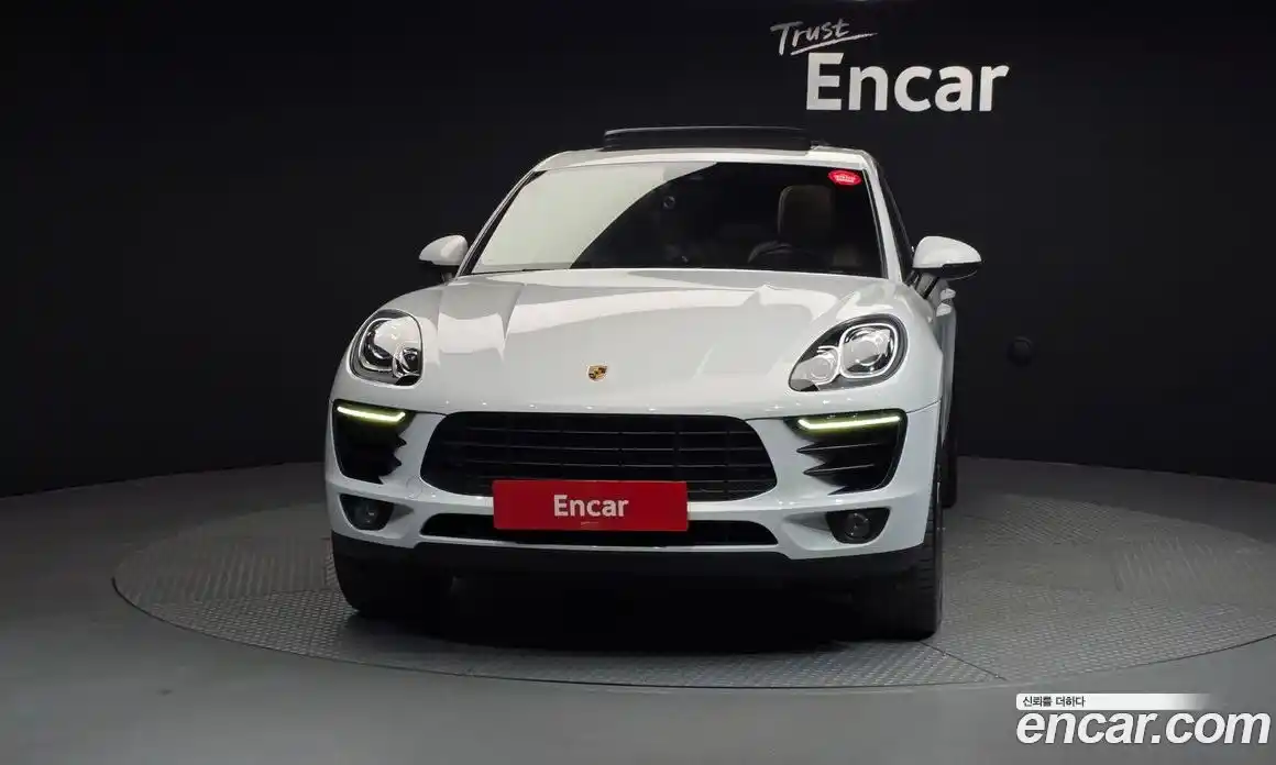 Porsche Macan 2016 3.0 гидро в Москве № 2131756, фото 3