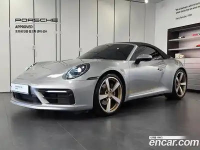 Porsche 911 Carrera 4 Cabriolet