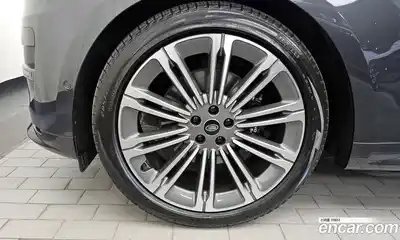 Land Rover Range-Rover Sport 2023 3.0 гидро в Москве № 2131844, миниатюра 5