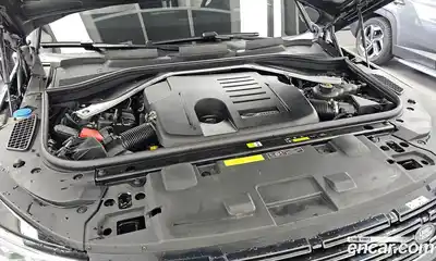 Land Rover Range-Rover Sport 2023 3.0 гидро в Москве № 2131844, миниатюра 6