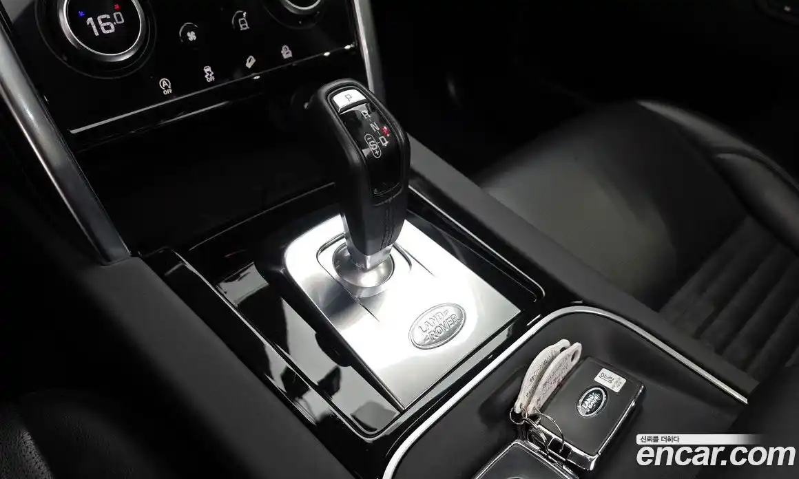 Land Rover Discovery Sport 2020 2.0 гидро в Москве № 2131849, фото 12