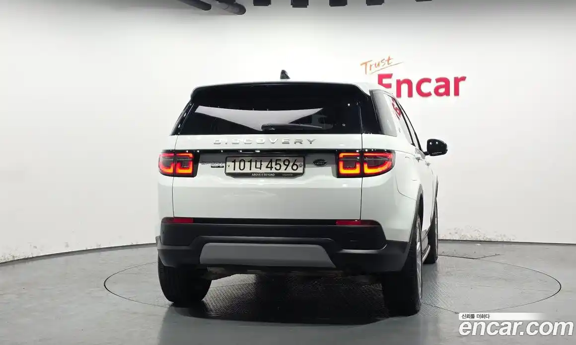 Land Rover Discovery Sport 2020 2.0 гидро в Москве № 2131849, фото 4