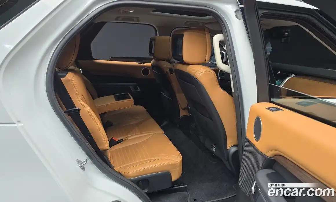 Land Rover Discovery 2017 3.0 гидро в Москве № 2131882, фото 16