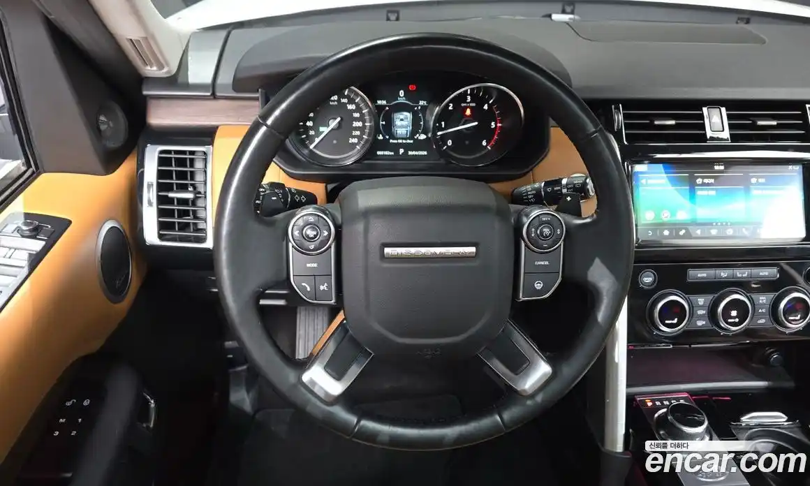 Land Rover Discovery 2017 3.0 гидро в Москве № 2131882, фото 17