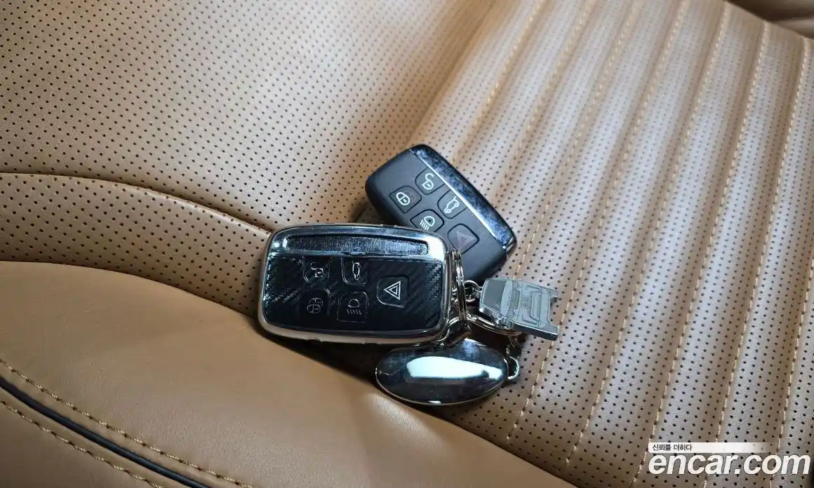 Land Rover Discovery 2017 3.0 гидро в Москве № 2131882, фото 22