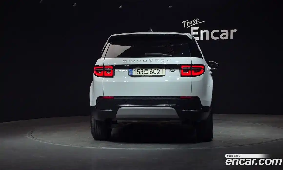 Land Rover Discovery Sport 2021 2.0 гидро в Москве № 2131919, фото 4