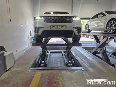 Land Rover Range-Rover Velar 2018 2.0 гидро в Москве № 2131967, миниатюра 2