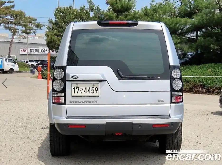 Land Rover Discovery 2014 3.0 гидро в Москве № 2131971, фото 4