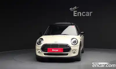 Mini Cooper 2020 1.5 гидро в Москве № 2132013, миниатюра 3
