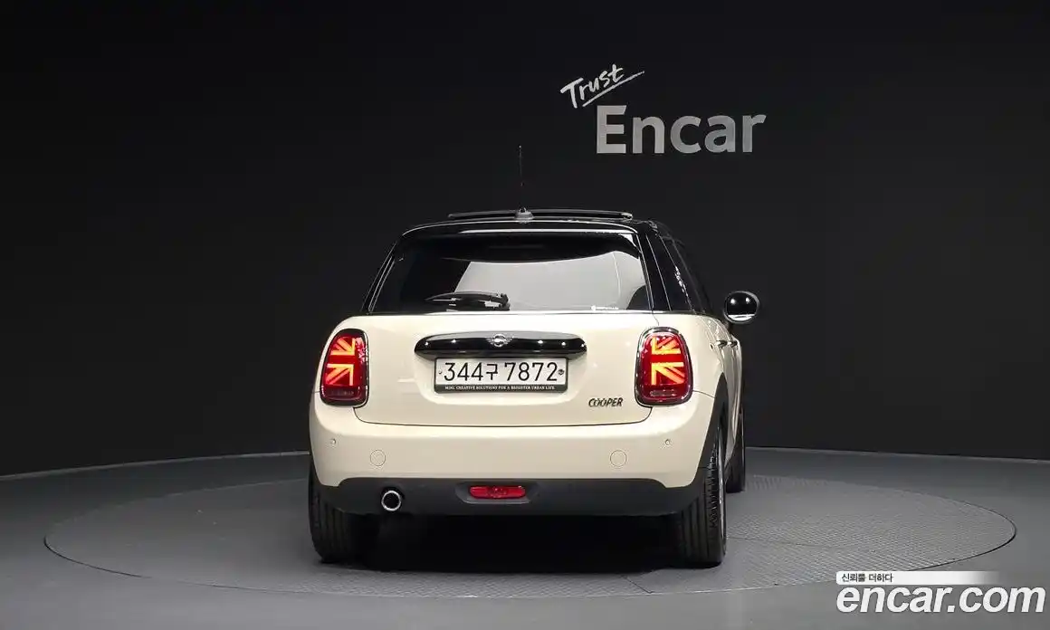 Mini Cooper 2020 1.5 гидро в Москве № 2132013, фото 4