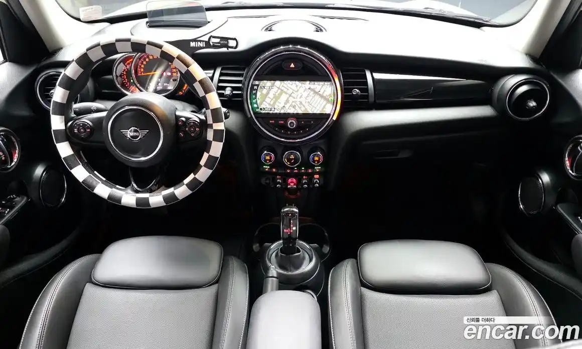 Mini Cooper 2020 1.5 гидро в Москве № 2132013, фото 7