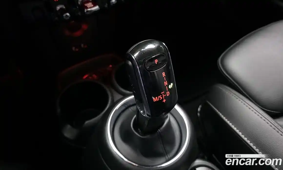 Mini Cooper 2020 1.5 гидро в Москве № 2132013, фото 9