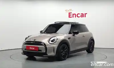 Mini Cooper 2023 1.5 гидро в Москве № 2132019, миниатюра 1