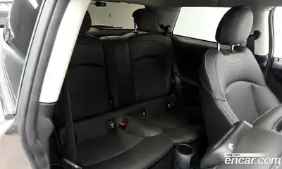 Mini Cooper 2023 1.5 гидро в Москве № 2132019, миниатюра 11