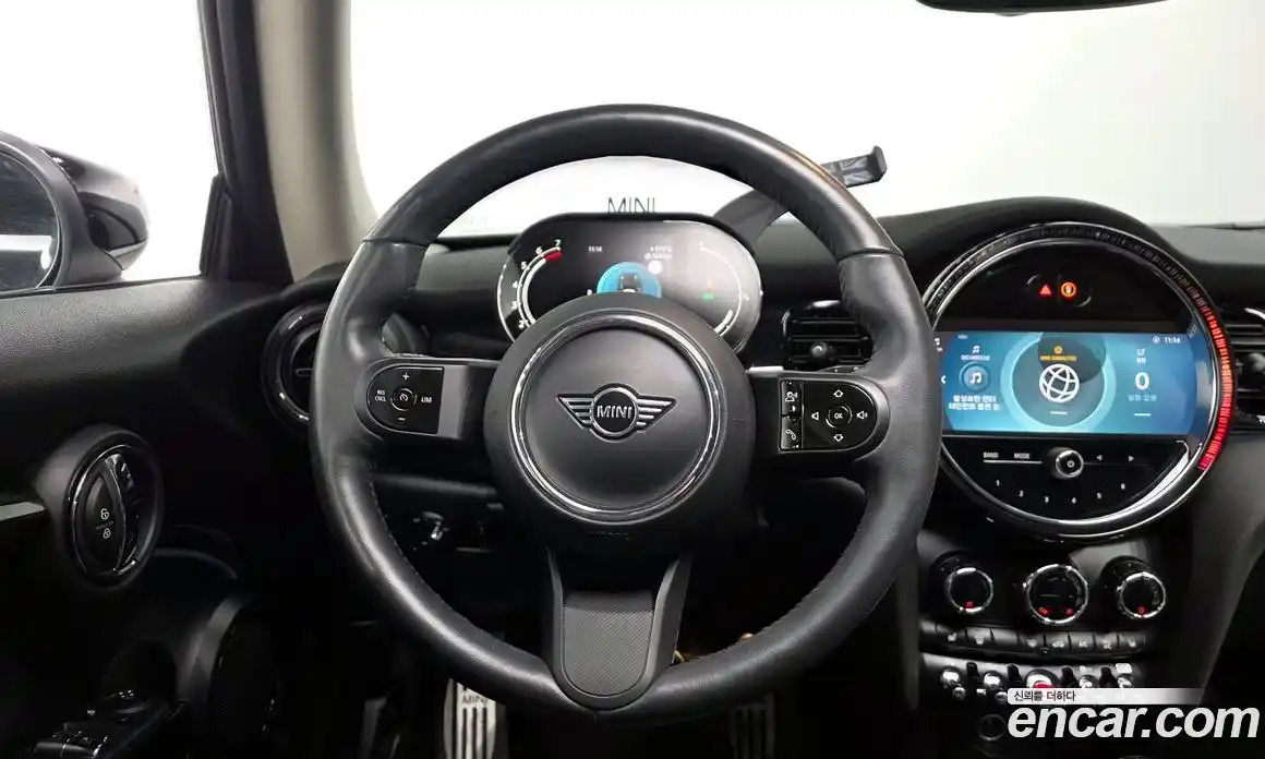 Mini Cooper 2023 1.5 гидро в Москве № 2132019, фото 12