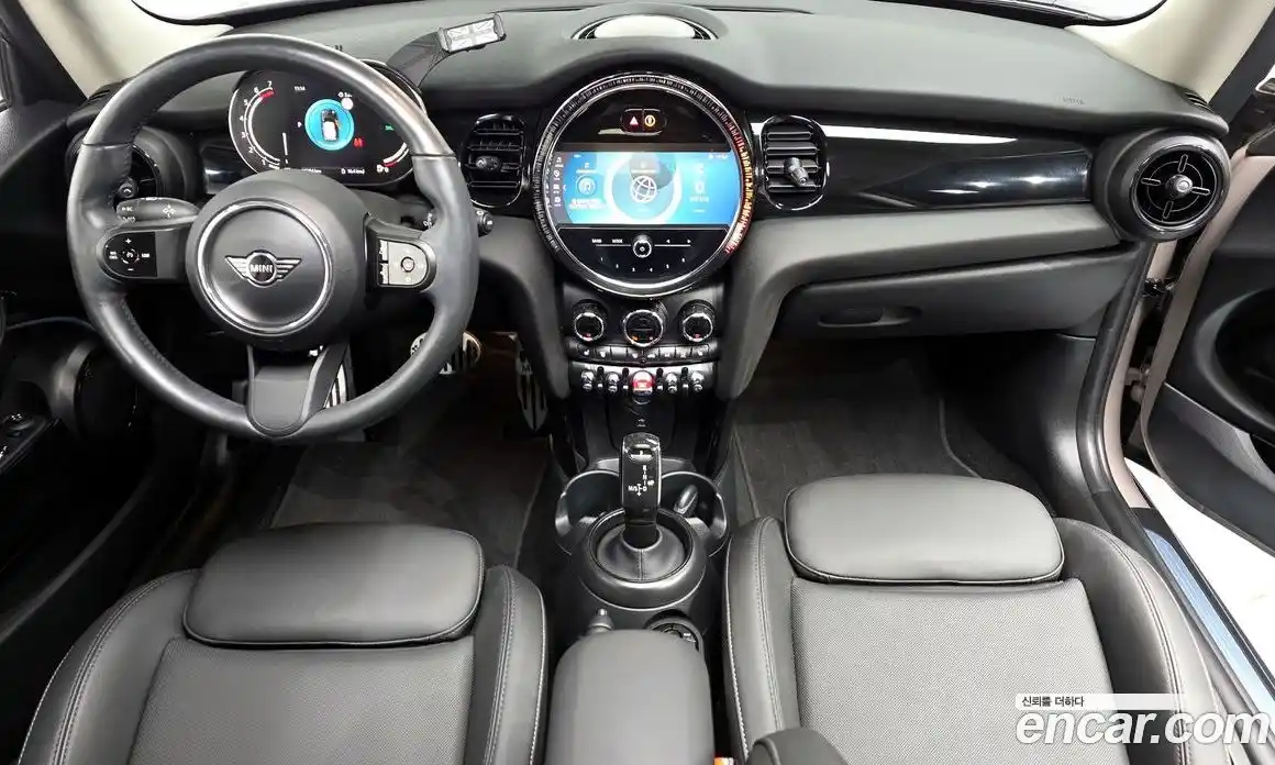 Mini Cooper 2023 1.5 гидро в Москве № 2132019, фото 7
