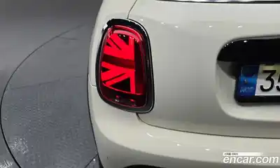 Mini Cooper 2022 1.5 гидро в Москве № 2132023, миниатюра 9