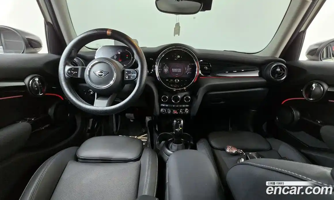 Mini Cooper 2022 1.5 гидро в Москве № 2132023, фото 10