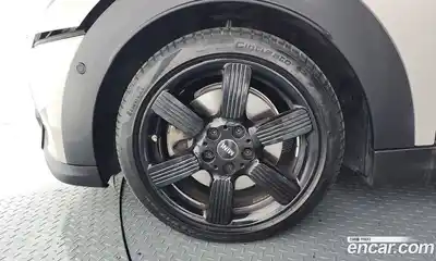 Mini Cooper Convertible 2021 2.0 гидро в Москве № 2132064, миниатюра 5