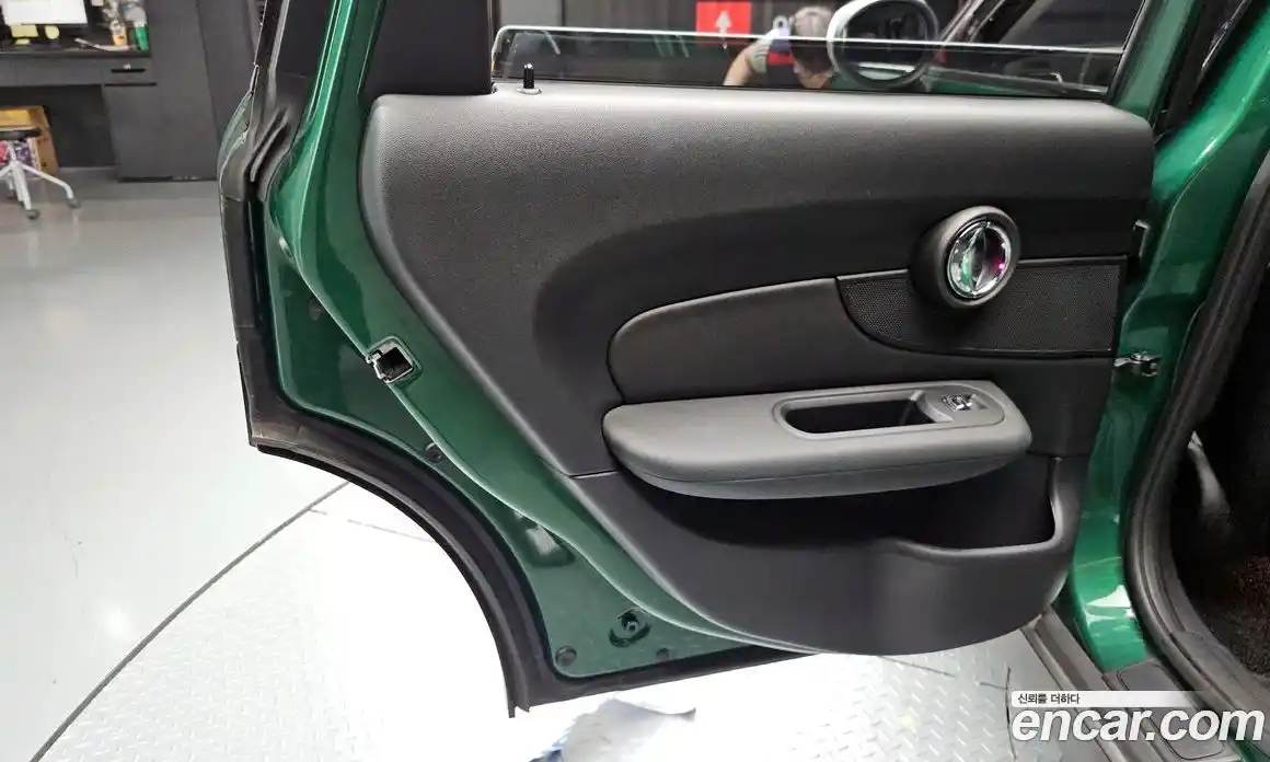 Mini Clubman 2019 1.5 гидро в Москве № 2132069, фото 15