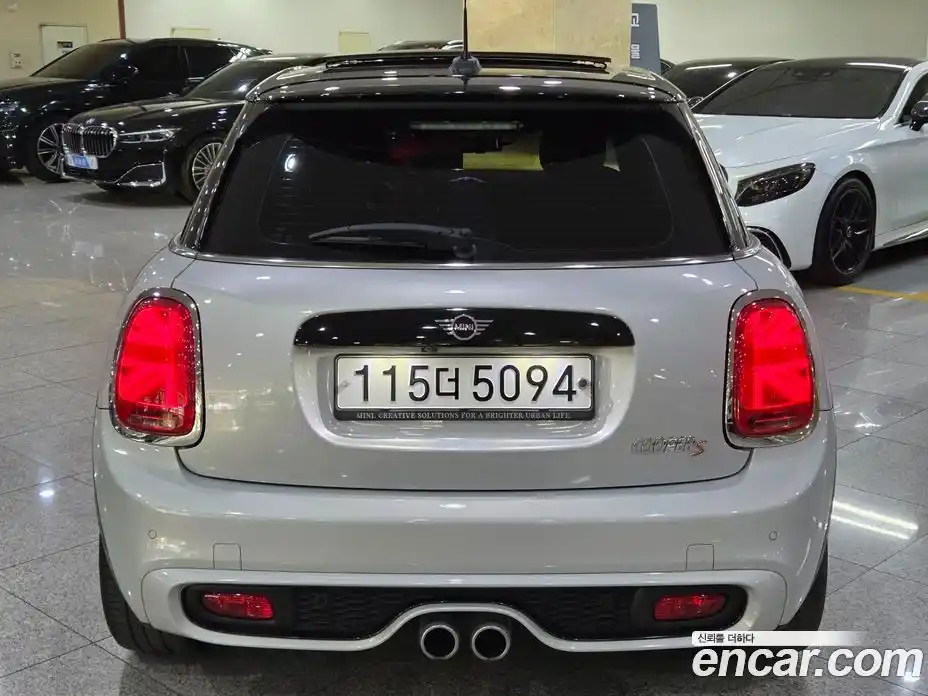 Mini Cooper 2019 2.0 гидро в Москве № 2132162, фото 4
