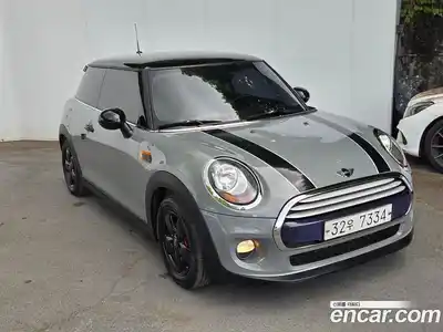 Mini Cooper 2015 1.5 гидро в Москве № 2132182, миниатюра 2