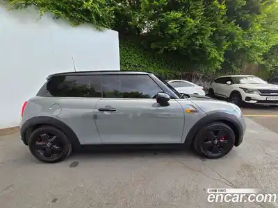 Mini Cooper 2015 1.5 гидро в Москве № 2132182, миниатюра 3