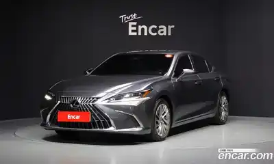 Lexus ES Executive
