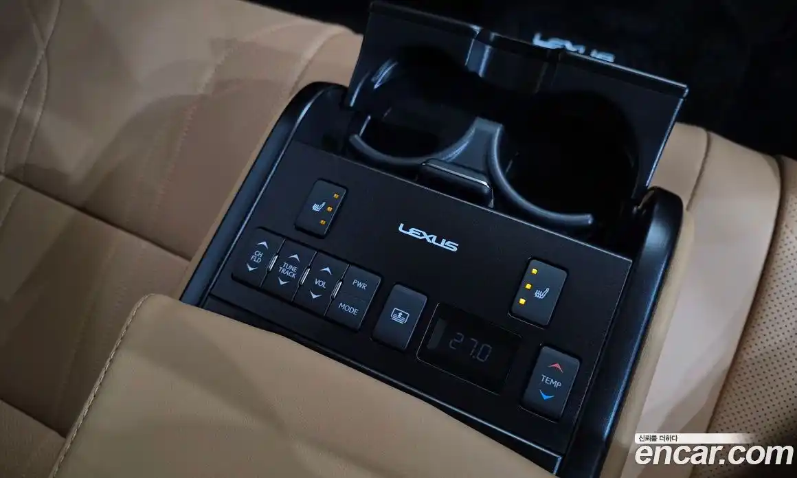 Lexus ES 2024 2.5 гидро в Москве № 2132305, фото 24