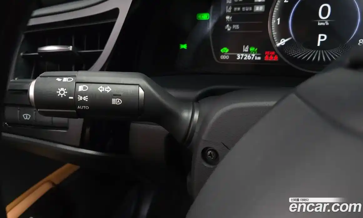 Lexus ES 2024 2.5 гидро в Москве № 2132305, фото 31