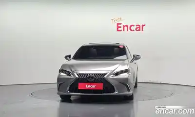 Lexus ES 2023 2.5 гидро в Москве № 2132308, миниатюра 3