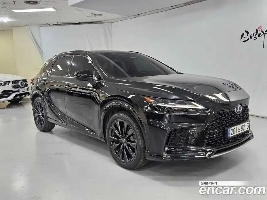 Lexus RX 2024 2.4 гидро в Москве № 2132352, фото 3